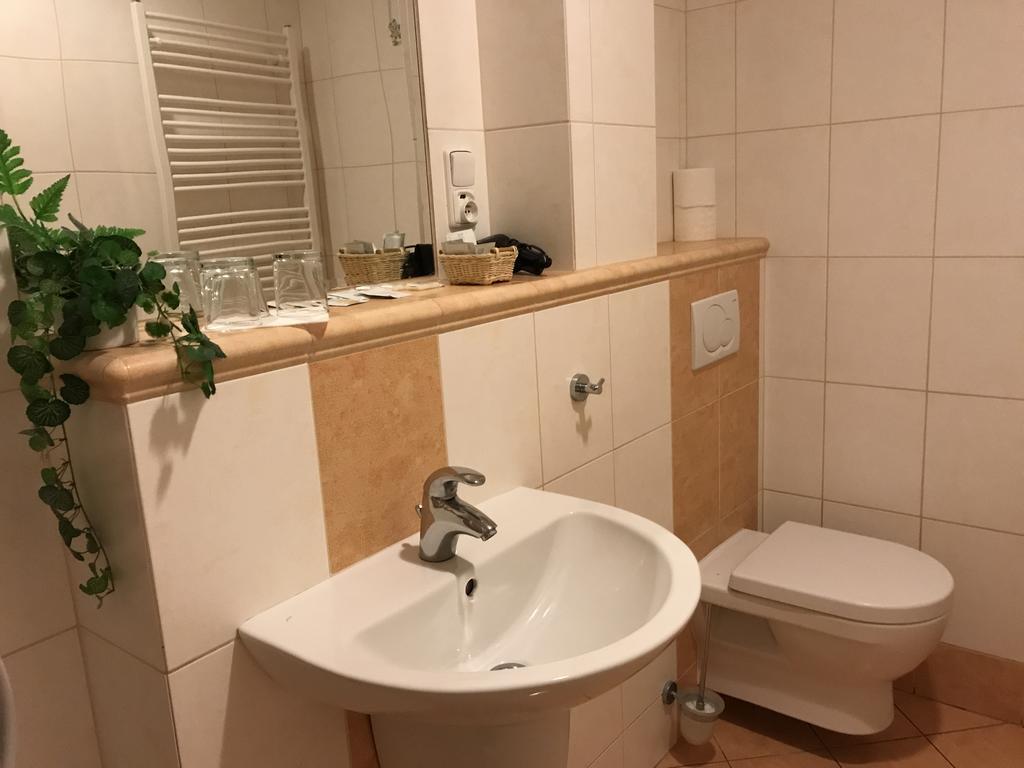 Hotel Bohemia Jicin Luaran gambar
